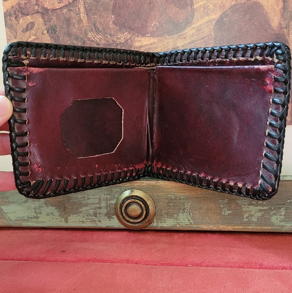 Vintage Gene Autry real brown leather wallet - bear cottage scenery - Picture 2 of 6